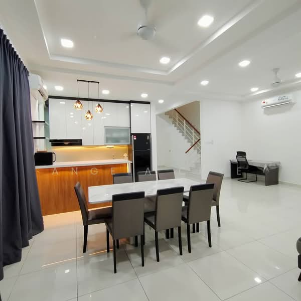 Cluster House for Rent in Taman Mount Austin (Tebrau) - Angela Chye - PropertyGuru.com.my