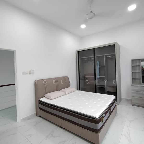 Cluster House for Rent in Taman Mount Austin (Tebrau) - Angela Chye - PropertyGuru.com.my