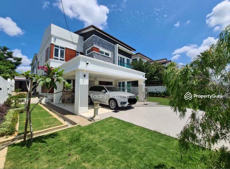 [No Longer Available] Super Beautiful Bungalow SS12 Subang Jaya
