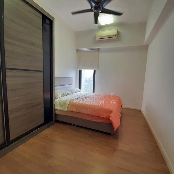 Untuk Disewa - The WaterEdge (Pinggiran Air)