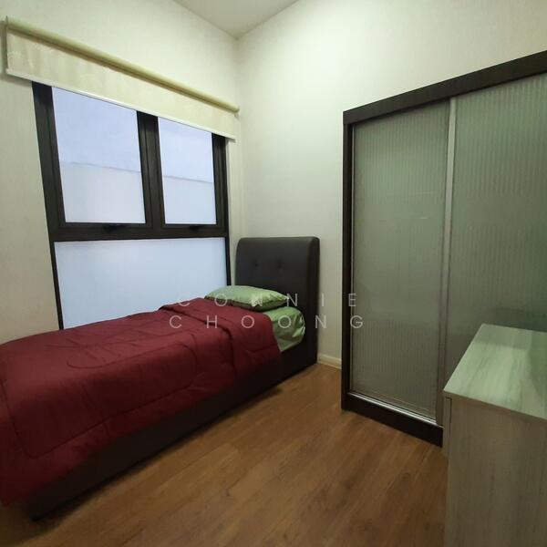 Untuk Disewa - The WaterEdge (Pinggiran Air)