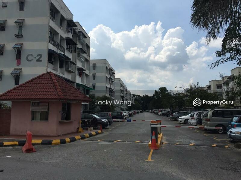 Desa Pandan Baiduri Apartment Block C1, Jalan 3/76a Off Jalan Kampung