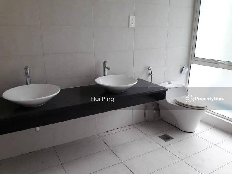 Junior Master Bathroom