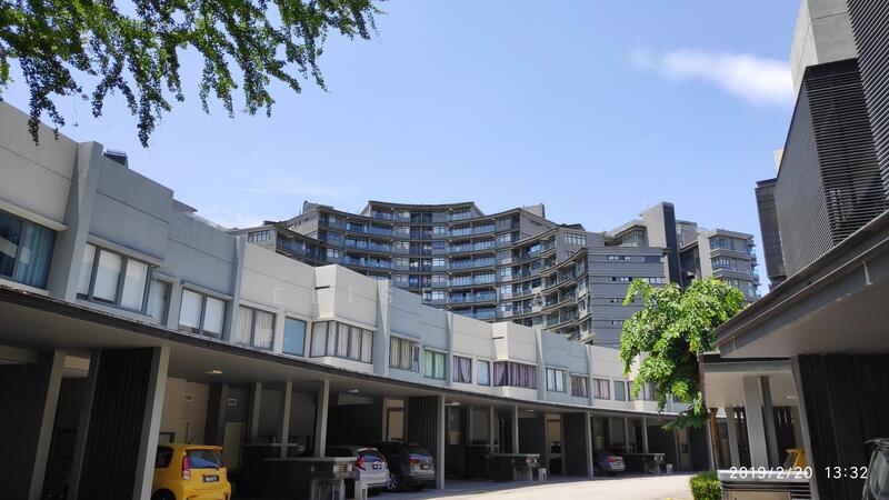 Untuk Dijual - Mirage By The Lake