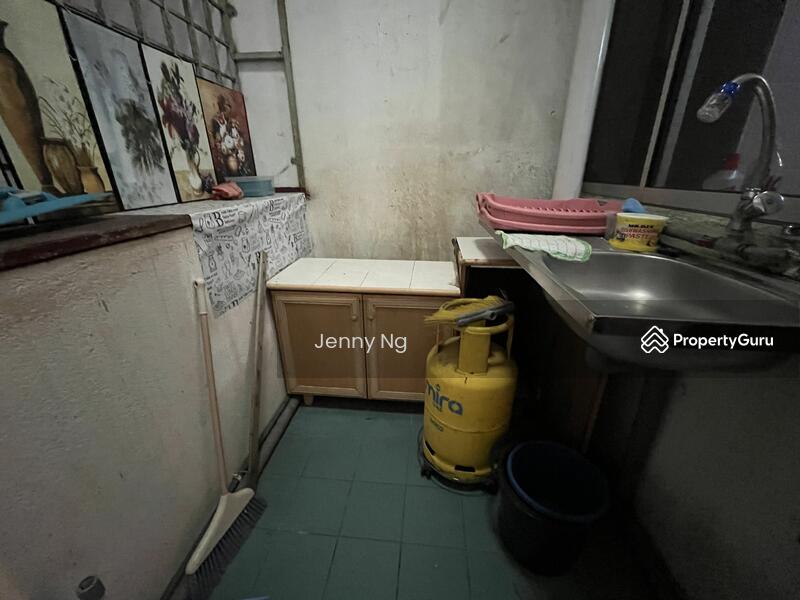 For Rent - Le Courts Desa Tambun