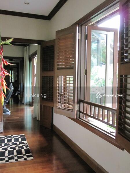 Bright and breezy house