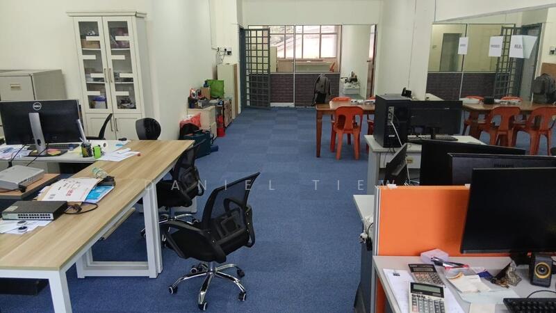 For Rent - Taman Menjalara