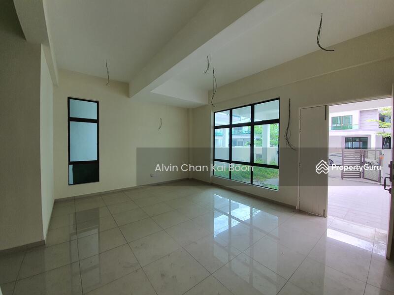 Rumah Teres 2.5 Tingkat untuk Dijual di Ayer Keroh (Melaka) - Alvin Chan Kai Boon - PropertyGuru.com.my