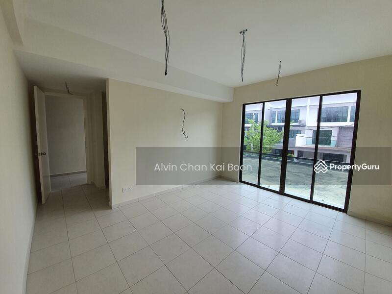 Rumah Teres 2.5 Tingkat untuk Dijual di Ayer Keroh (Melaka) - Alvin Chan Kai Boon - PropertyGuru.com.my