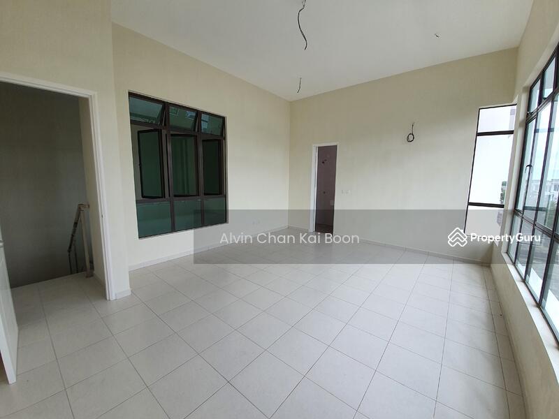 Rumah Teres 2.5 Tingkat untuk Dijual di Ayer Keroh (Melaka) - Alvin Chan Kai Boon - PropertyGuru.com.my