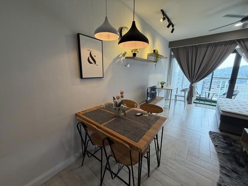 Service Residence for Rent at SOHO @ Empire City - Alan Chia - Dining Room - PropertyGuru.com.my