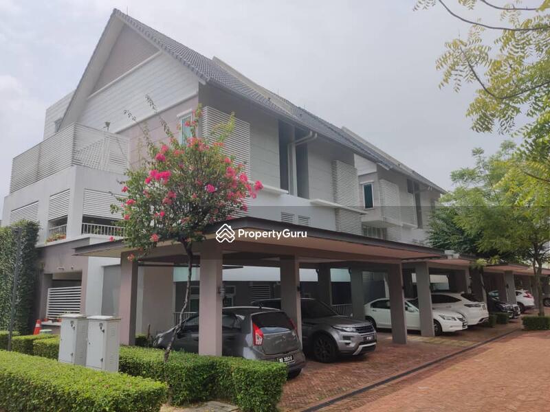 The Glades, Persiaran Putra Perdana, Putra Heights, Subang Jaya