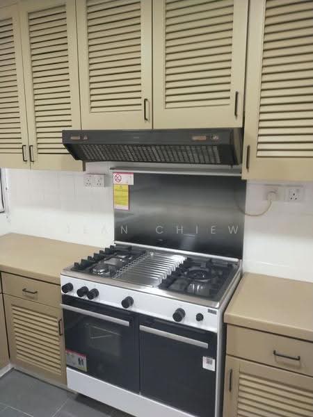 Kondominium untuk Disewa di Shahzan Court - Jean Chiew - Kitchen - PropertyGuru.com.my