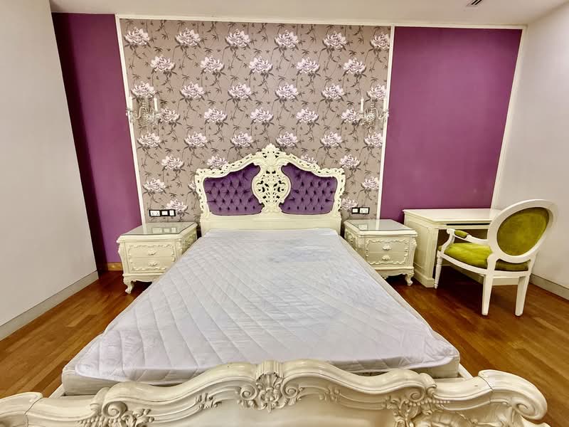 For Rent - Suria Stonor