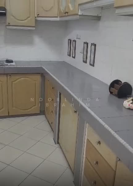 Rumah Berkembar untuk Dijual di Bukit Jelutong (Shah Alam) - Noorlinda Ibrahim - PropertyGuru.com.my