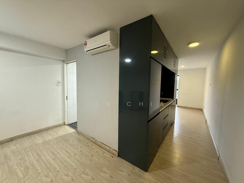 For Rent - SOHO @ Empire City