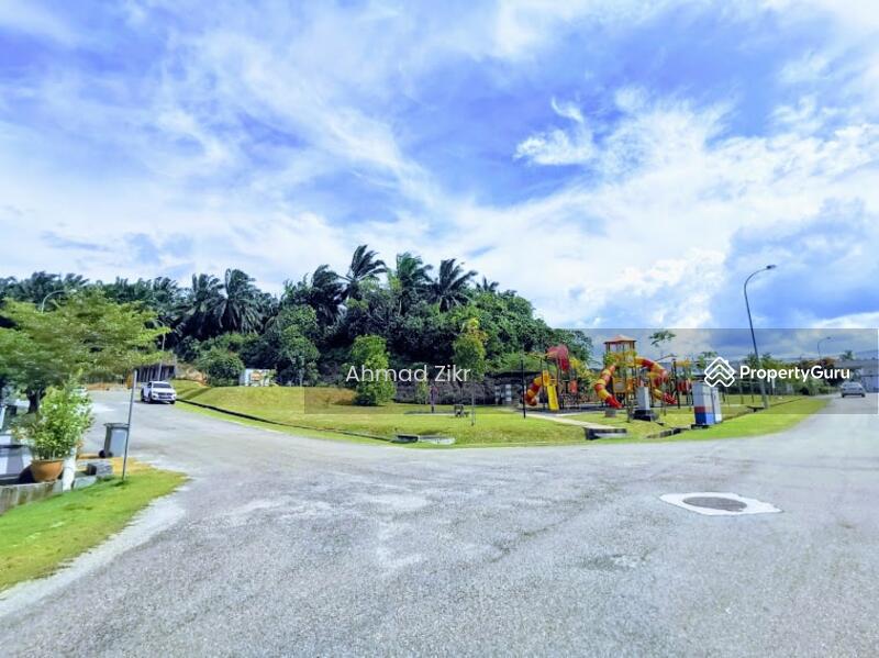 Banglo Mewah Bandar Yong Peng, Yong Peng, Batu Pahat, Johor, 7 Bedrooms