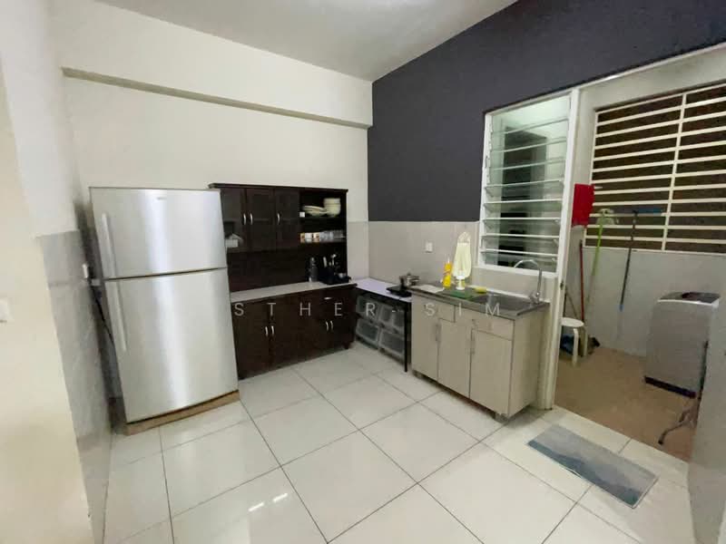 Condominium for Sale at Pangsapuri Kamelia (Camellia Park) - Esther Sim - Kitchen - PropertyGuru.com.my