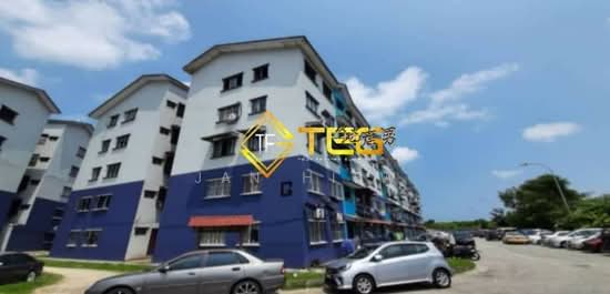 Good Condition Medium Cost Apartment Pendamar Indah 2 Port Klang Port Klang Klang Selangor 3 Bedrooms 678 Sqft Apartments Condos Service Residences For Sale By Jan Hiew Rm 150 000 33075385