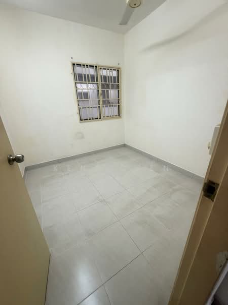 Apartment for Rent at Seri Intan Apartment - Kent Chen - PropertyGuru.com.my