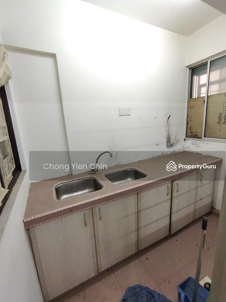 For Sale - Pangsapuri Perdana