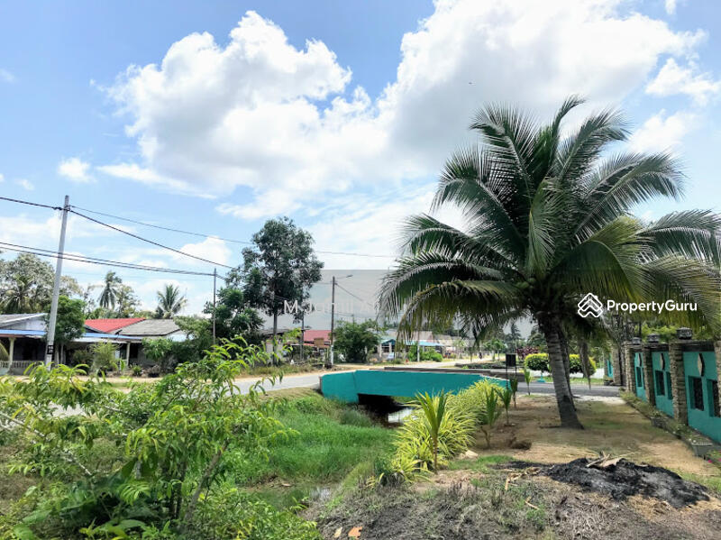 For Sale - Kampung Peserai Pantai, Batu Pahat, Johor