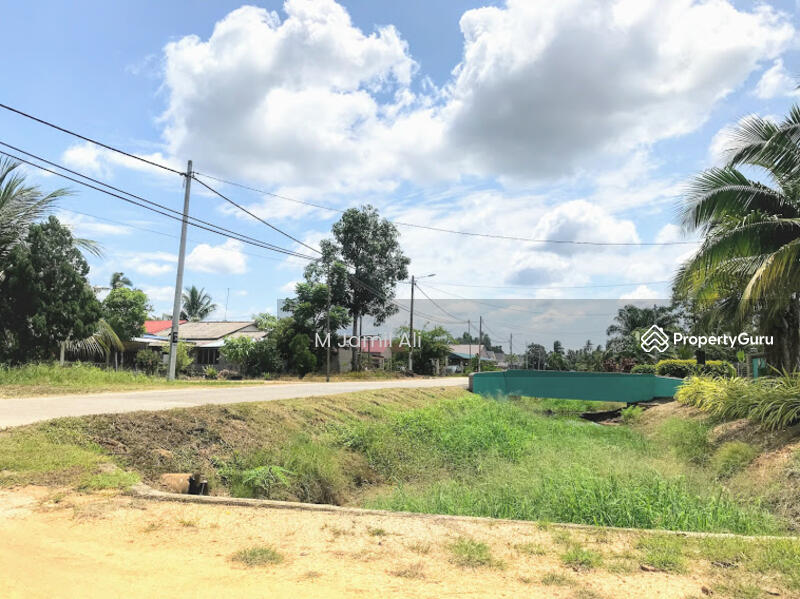 For Sale - Kampung Peserai Pantai, Batu Pahat, Johor