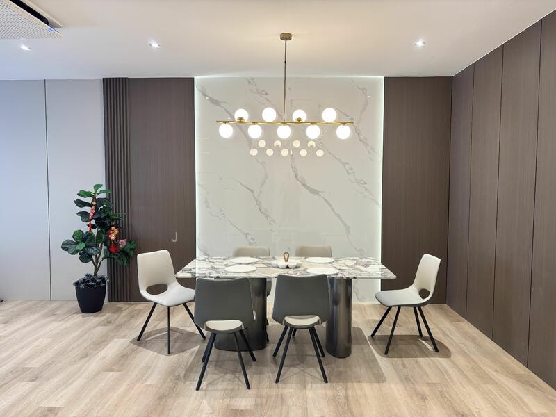 For Sale - Morrison Residence