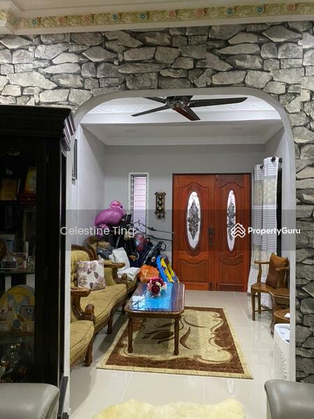 Untuk Dijual - [4 Rooms][Reno+Extend][F.Loan]1 Sty Terrace, Bandar Rinching, Semenyih