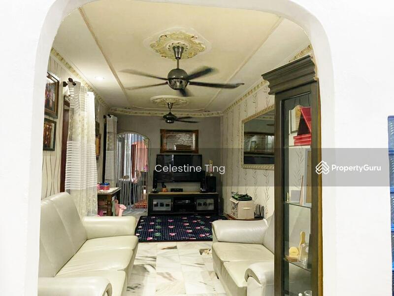 Untuk Dijual - [4 Rooms][Reno+Extend][F.Loan]1 Sty Terrace, Bandar Rinching, Semenyih