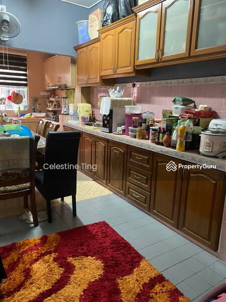 Untuk Dijual - [4 Rooms][Reno+Extend][F.Loan]1 Sty Terrace, Bandar Rinching, Semenyih