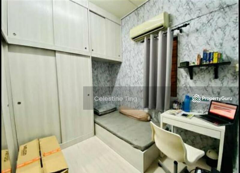 Untuk Dijual - [4 Rooms][Reno+Extend][F.Loan]1 Sty Terrace, Bandar Rinching, Semenyih
