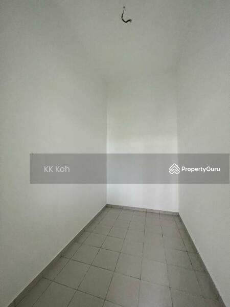 Kempas Utama 2-Storey Cluster For Sale untuk Untuk Dijual - RM 1,280,000, Apr 2026 - PropertyGuru.com.my