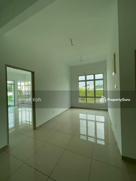 Kempas Utama 2-Storey Cluster For Sale untuk Untuk Dijual - RM 1,280,000, Apr 2026 - PropertyGuru.com.my