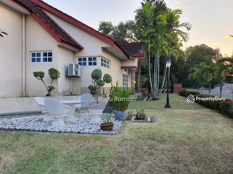 [No Longer Available] Kulim Golf and Country Resort Bungalow House, Kulim, Kedah, 6 Bedrooms