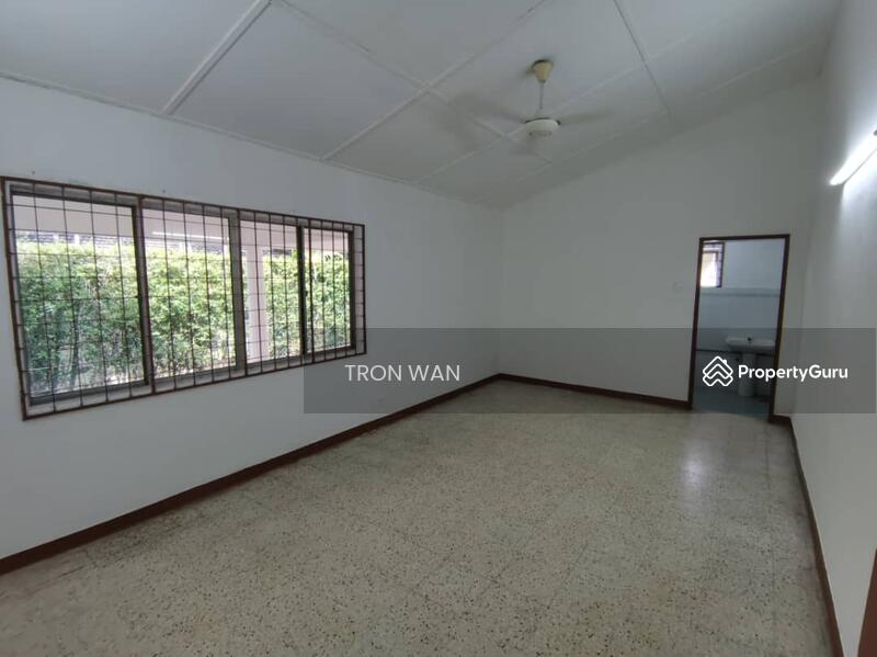 Untuk Disewa - 2STY Seksyen 11 Petaling Jaya Bungalow