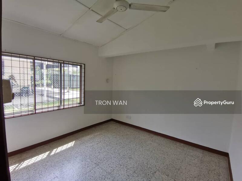 Untuk Disewa - 2STY Seksyen 11 Petaling Jaya Bungalow