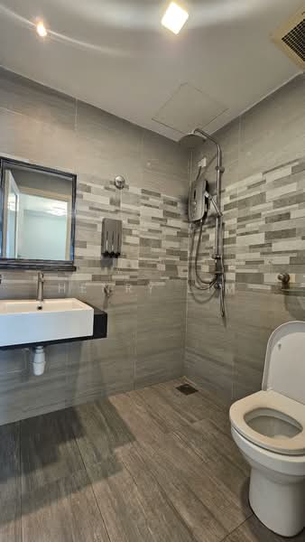 Kondominium untuk Disewa di Casa Indah 2 - Henry Lim - Bathroom - PropertyGuru.com.my