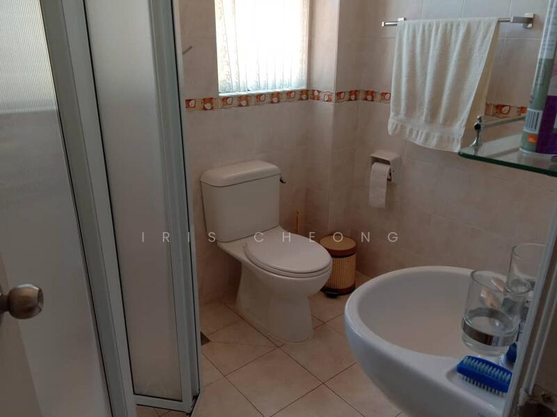Link Bungalow for Sale in Sunway City Ipoh (Ulu Kinta) - Iris Cheong - Shared bath - PropertyGuru.com.my