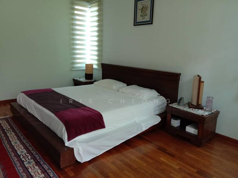 Link Bungalow for Sale in Sunway City Ipoh (Ulu Kinta) - Iris Cheong - Master room - PropertyGuru.com.my