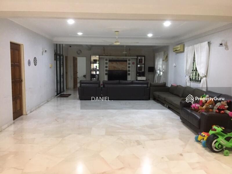 BUNGLOW UNIT LOCATED AT JALAN PERSIARAN GURNEY, KUALA LUMPUR., KLCC, KL