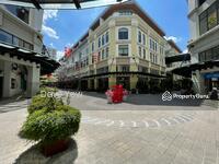 For Sale - Plaza Arkadia