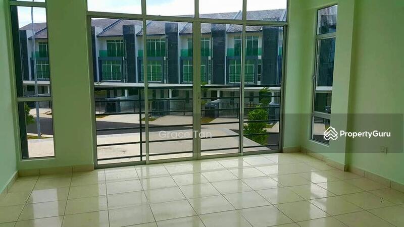 3-storey Terraced House for Sale in Bangi (Selangor) - Grace Tan - PropertyGuru.com.my