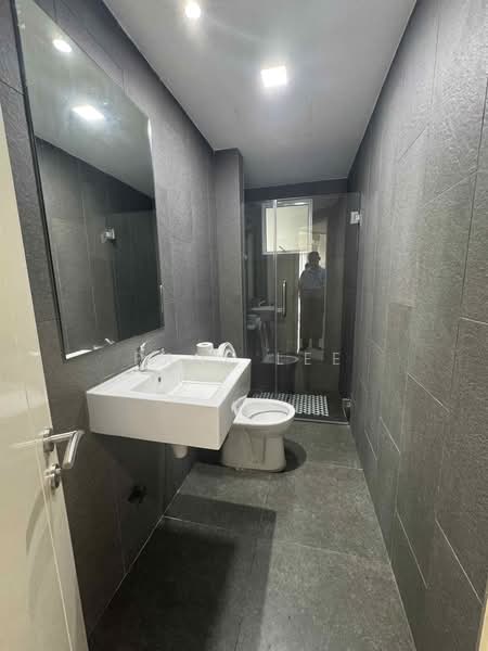 Condominium for Rent at Tiara Mutiara / The Crown - Paul Lee - Bathroom - PropertyGuru.com.my