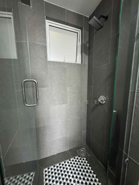 Condominium for Rent at Tiara Mutiara / The Crown - Paul Lee - Bathroom - PropertyGuru.com.my