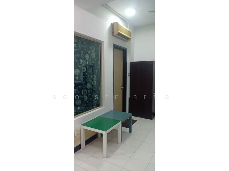 For Rent - Ritze Perdana 1
