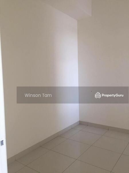 3-storey Terraced House for Sale in Rawang (Selangor) - Winson Tam - PropertyGuru.com.my