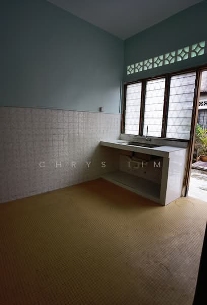 Rumah Teres 2 Tingkat untuk Disewa di Taman Maluri (Cheras) - Chrys Lim - Kitchen - PropertyGuru.com.my