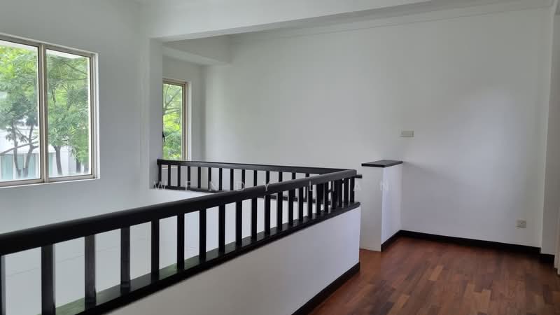 Kondominium untuk Disewa di Palmyra Bangsar - Wendy Lian - Stsircase leading downstairs. - PropertyGuru.com.my