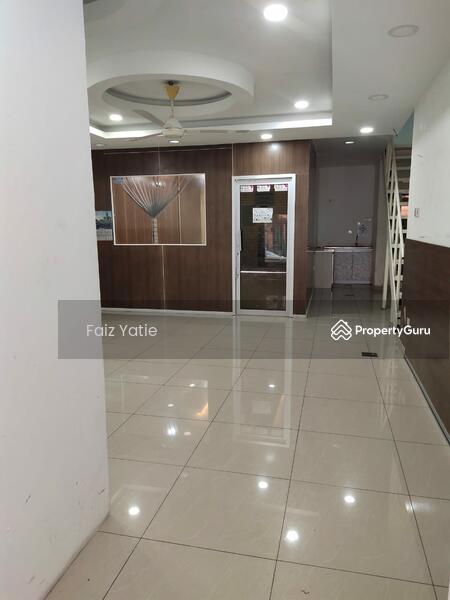 For Rent - Ground Floor Shop Lot, Near MRT